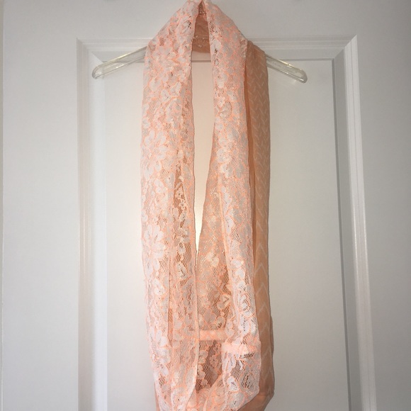 Two pattern Infinity scarf - Picture 2 of 2